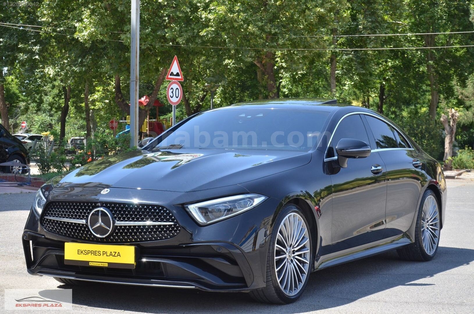 Galeriden Mercedes - Benz CLS 300 D AMG 2023 Model Gaziantep 76.000 km Siyah 1