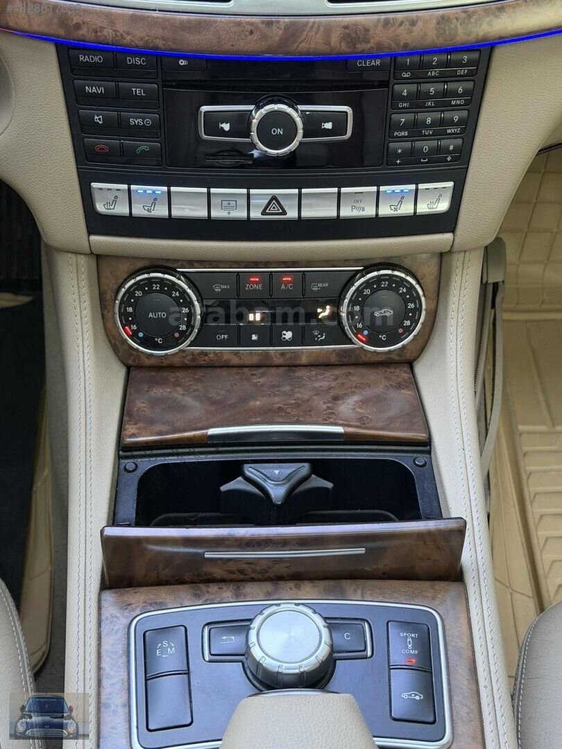 Galeriden Mercedes - Benz CLS 350 CDI Innovation Sport 2013 Model Antalya 382.000 km Beyaz 3