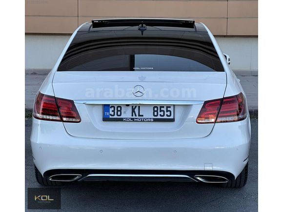 KOL MOTORS'DAN 2013 MODEL E180 CAM TAVAN DEĞŞENSİZ 2 LOKAL 239KM