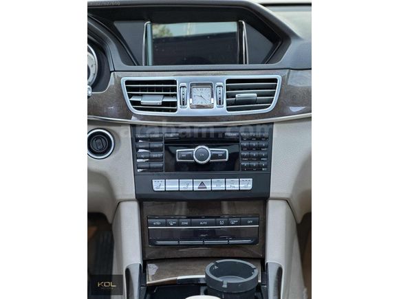 KOL MOTORS'DAN 2013 MODEL E180 CAM TAVAN DEĞŞENSİZ 2 LOKAL 239KM