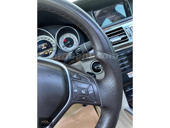 KOL MOTORS'DAN 2013 MODEL E180 CAM TAVAN DEĞŞENSİZ 2 LOKAL 239KM