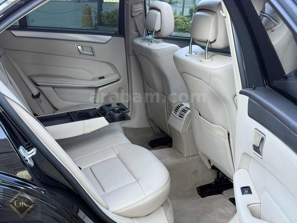 2016 ÇIKIŞ AMG/// DONANIM + SİYAH İÇİ BEJ + CAM TAVAN + 18 JANT