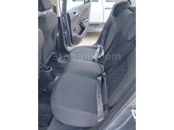 Sahibinden Opel Corsa 1.4 Enjoy 2016 Model