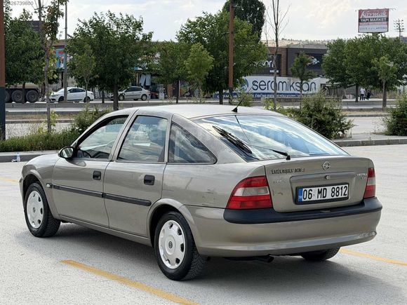 MİSER OTOMOTİV/1996 MODEL VECTRA DEĞİŞENSİZ 2 PARÇA BOYALI