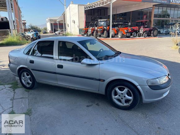 ORJİNAL KİLOMETRELİ OPEL VECTRA