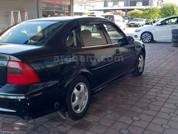 HATASIZ 1.6 16 VALF OPEL VETRA