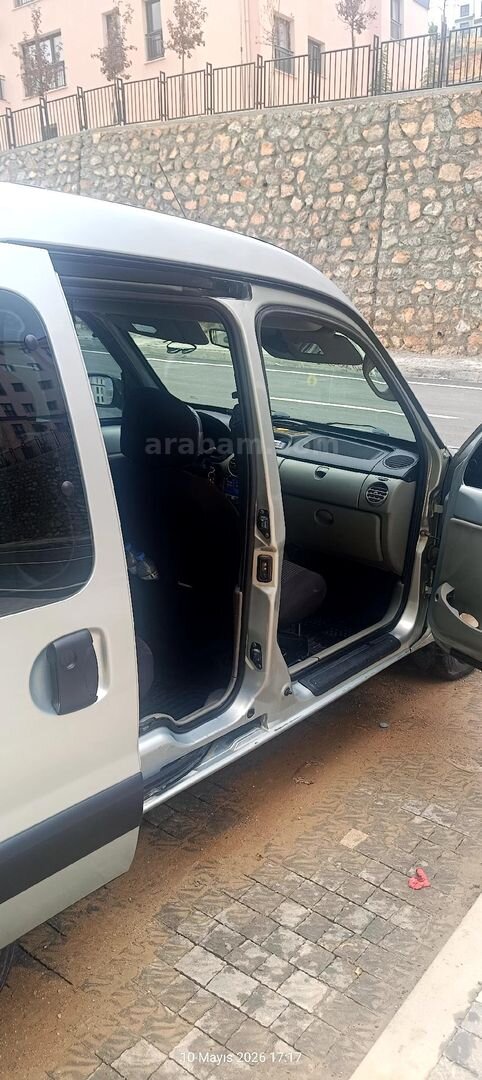 Sahibinden Renault Kangoo 1.5 dCi Expression 2006 Model Yalova 350.000 km Gri (metalik) 6