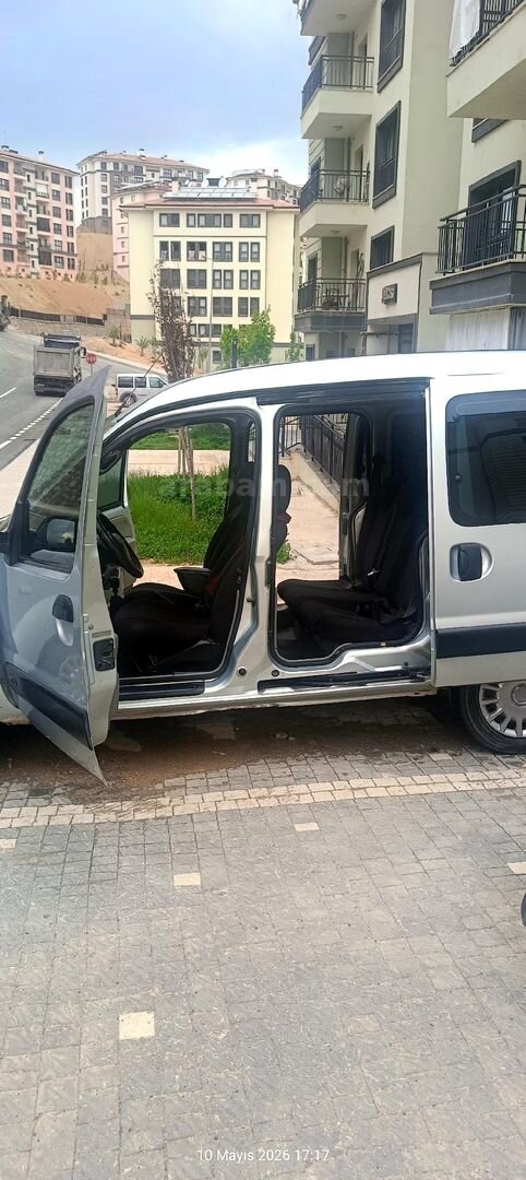 Sahibinden Renault Kangoo 1.5 dCi Expression 2006 Model Yalova 350.000 km Gri (metalik) 4