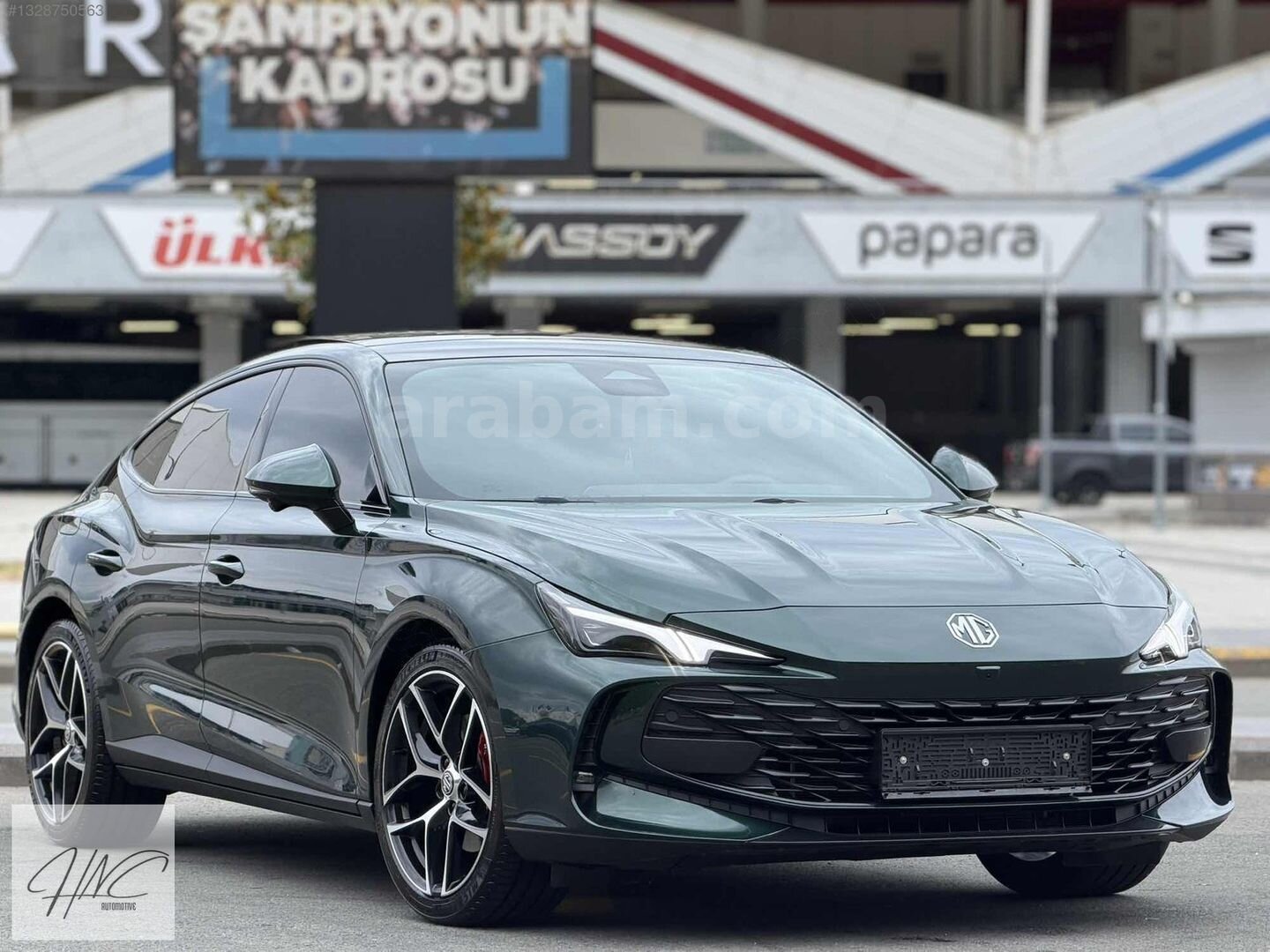 Galeriden MG MG7 1.5 Excellence Red Edition 2025 Model Trabzon 9.000 km Yeşil 1