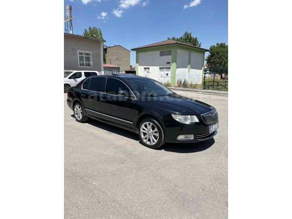 Sahibinden Skoda SuperB 1.4 TSI Elegance 2010 Model 