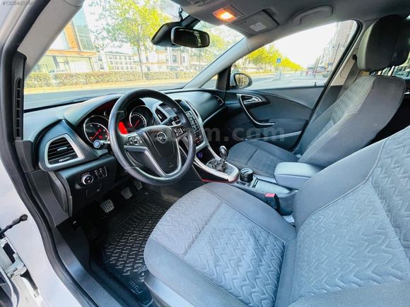 OPEL ASTRA J 1.3 CDTİ ENJOY ACTİVE DEĞİŞENSİZ