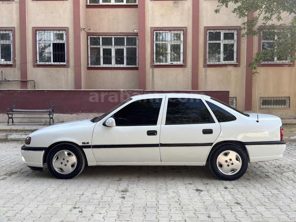 BİRİNCİ SINIF 96 VECTRA 2.0GLS