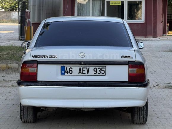 BİRİNCİ SINIF 96 VECTRA 2.0GLS