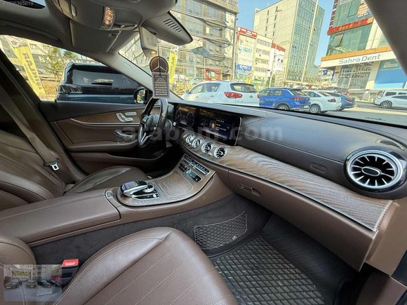 HATASIZ BOYASIZ TRAMERSİZ E200d SERVİS BAKIMLI İLK SAHİBİNDEN
