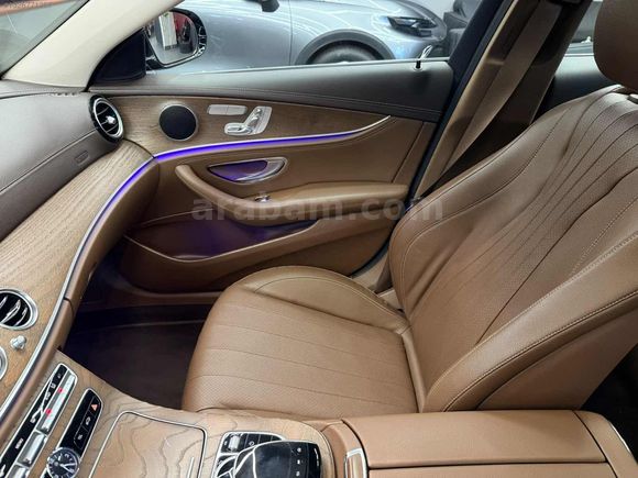 FLİES MOTORS'DAN E200 D 175'BİN KM CAMTAVAN+ÇİFTHAFIZA+COMMAND