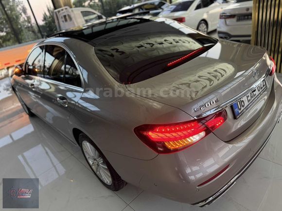 CANPOLAT MOTORS 2022 E 200 D EXCLUSIVE 60 BİNDE VAKUM TABA FUL