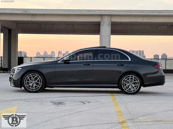 AUTO BENLİ'DEN 2022 E200d AMG HFZA KLTK+NAV+ELKBGJ+VAKUM BAYİ