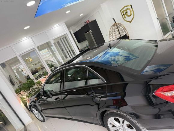 MERCEDES E220 CDİ HATASIZ TEK PARÇA BOYALI