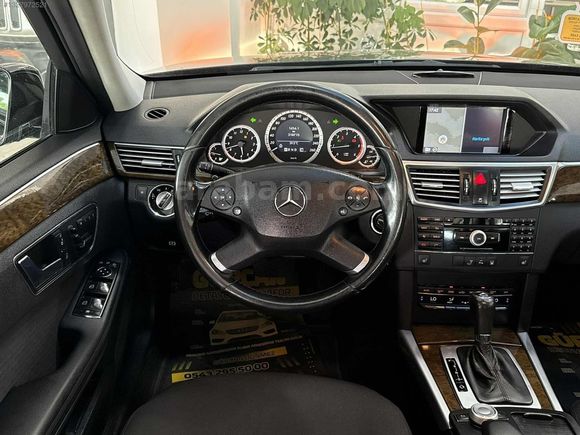 MERCEDES E220 CDİ HATASIZ TEK PARÇA BOYALI