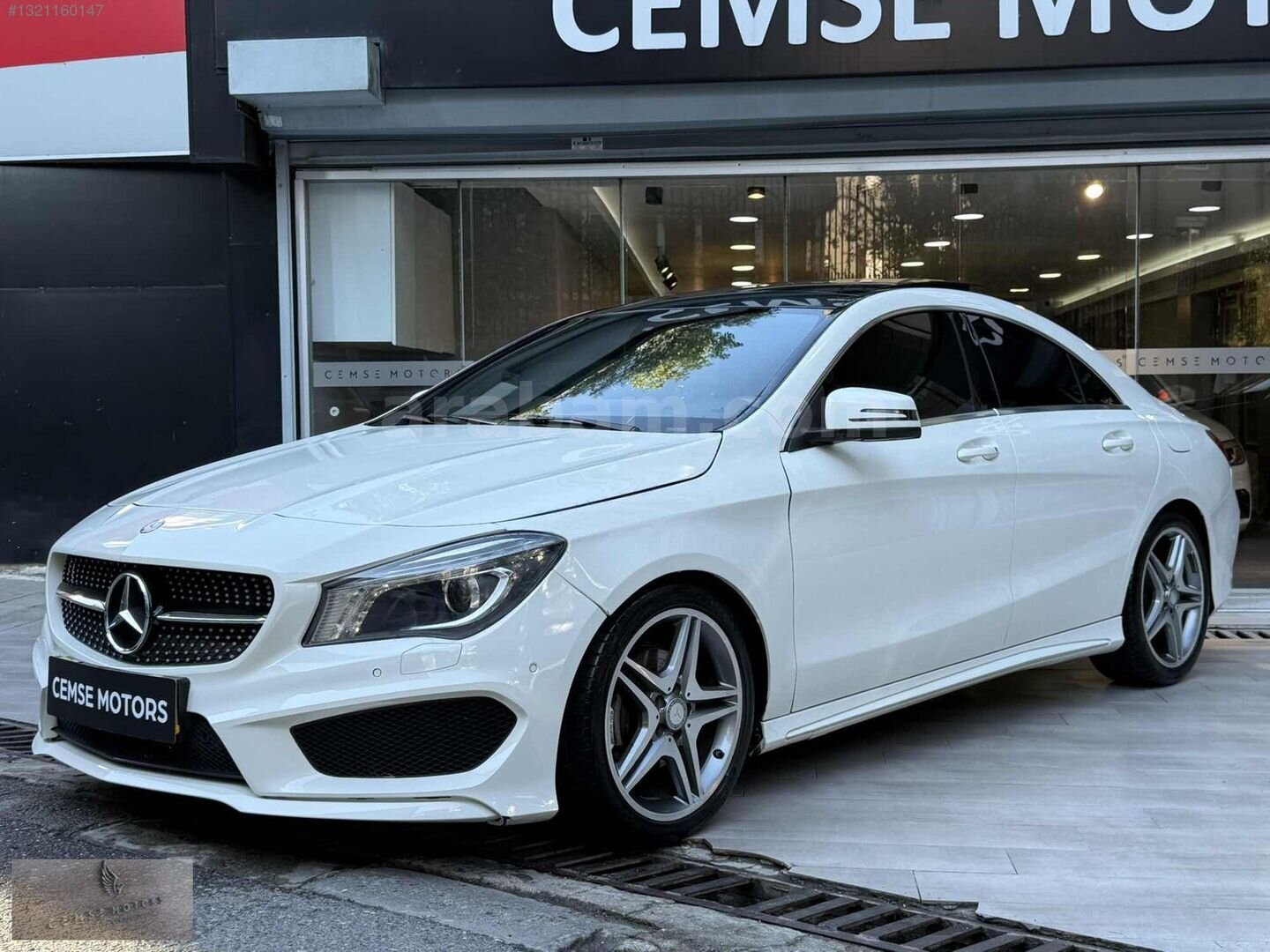 Galeriden Mercedes - Benz CLA 200 AMG 2016 Model İstanbul 177.000 km Beyaz 5