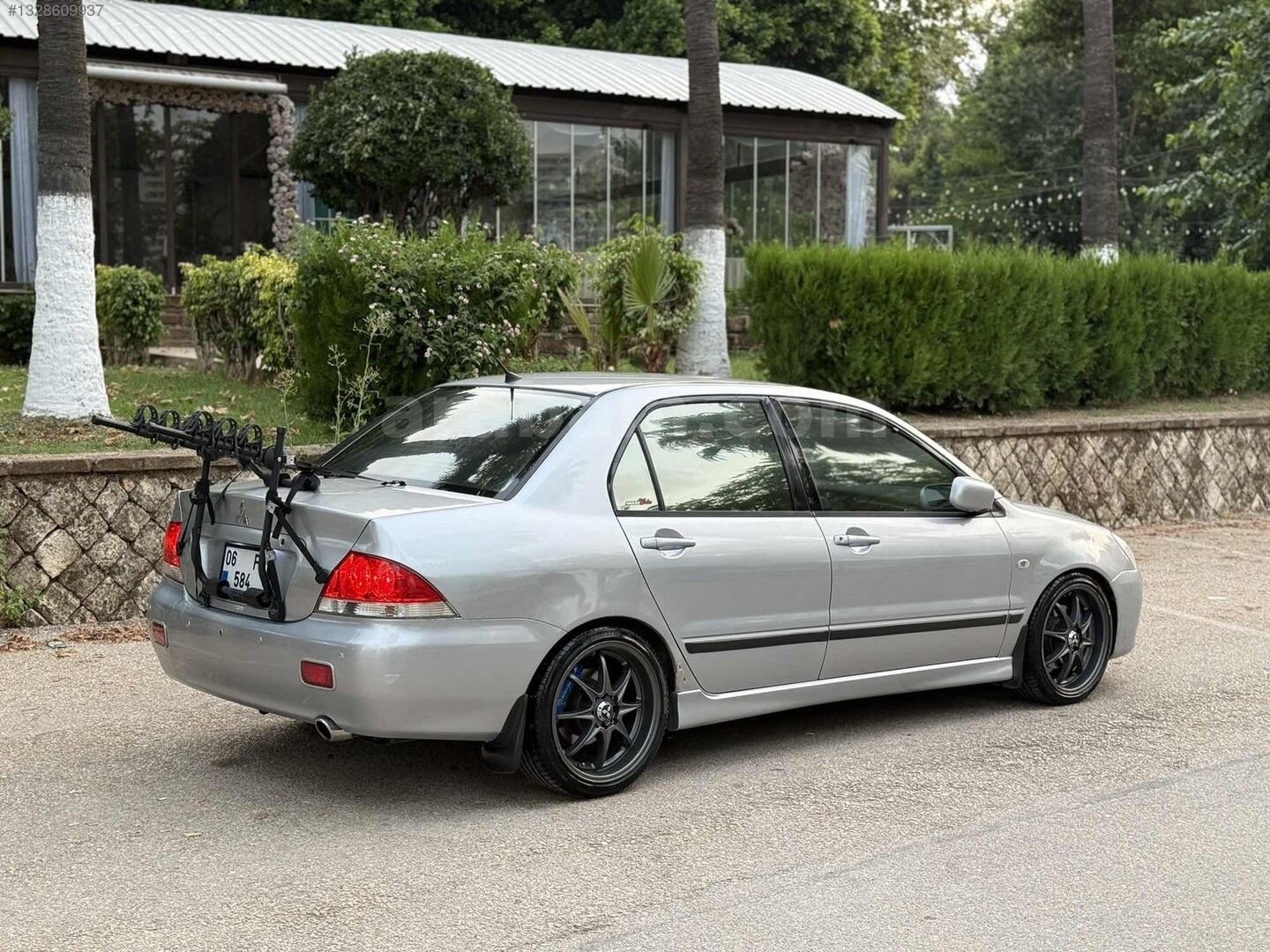 Galeriden Mitsubishi Lancer 1.6 Invite 2004 Model Adana 290.000 km Gri 3