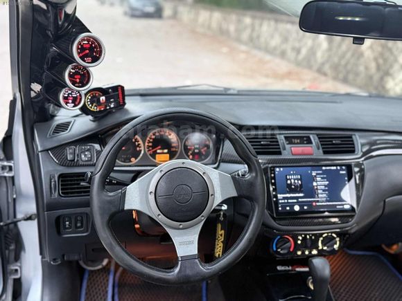 ILGAZ MOTORS'DAN EVO YAVRUSU LANCER DOLU DOLU
