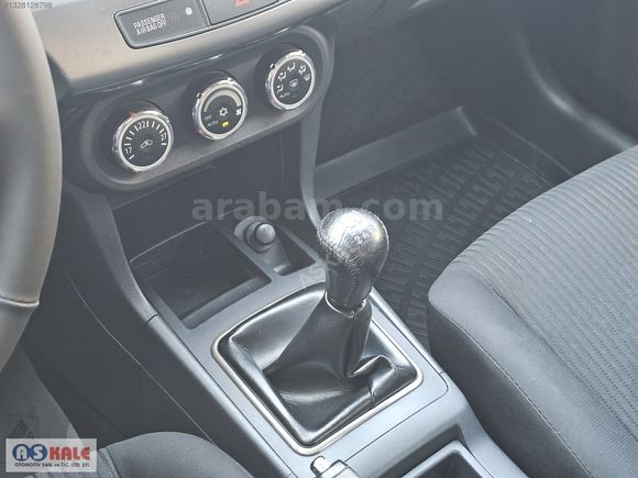 ASKALE'DEN 2015 MİTSUBİSHİ LANCER 1.6 İNVİTE EMSALSİZ 66 BİN KM