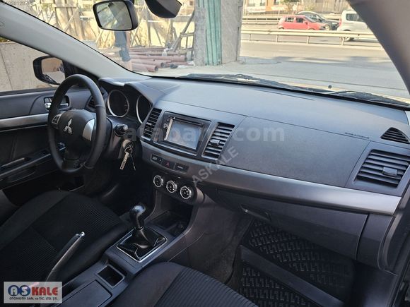 ASKALE'DEN 2015 MİTSUBİSHİ LANCER 1.6 İNVİTE EMSALSİZ 66 BİN KM