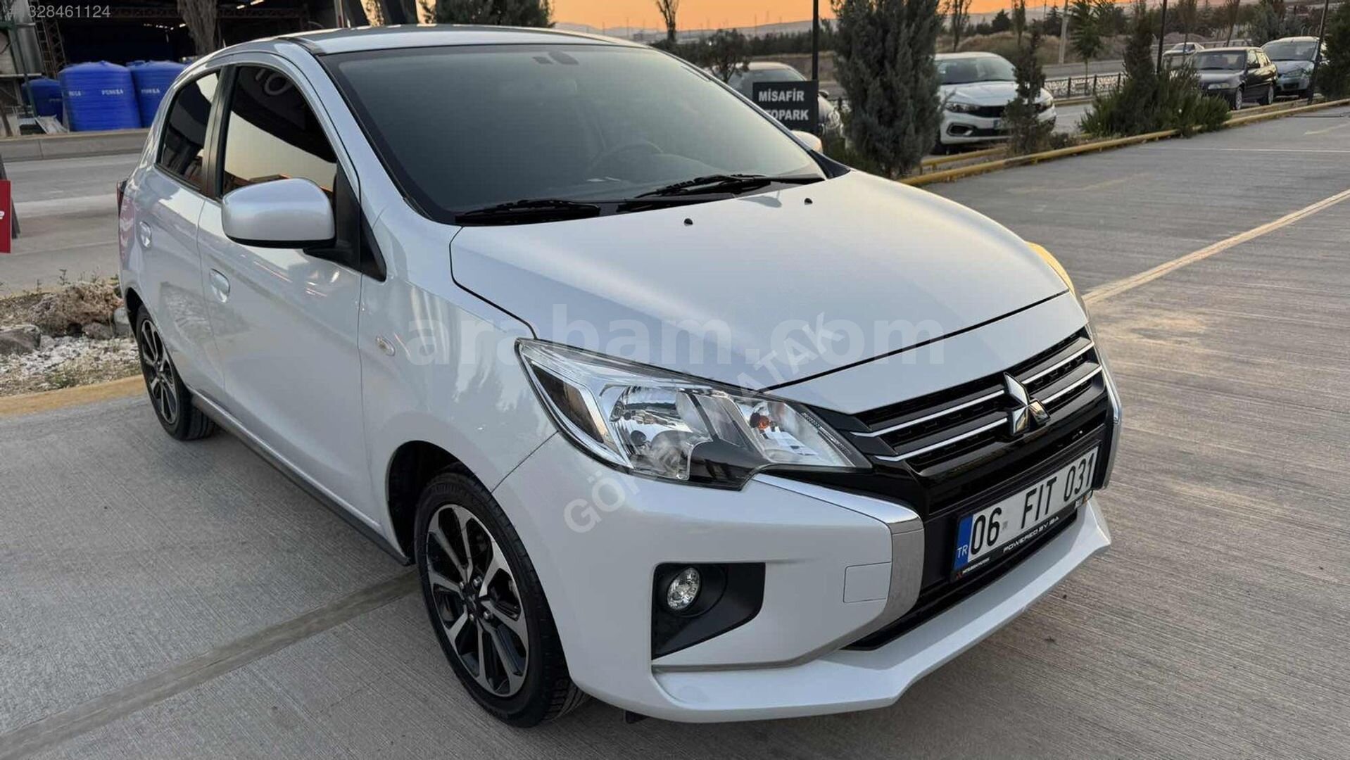 Galeriden Mitsubishi Space Star 1.2 Intense 2021 Model Ankara 12.800 km Beyaz 2