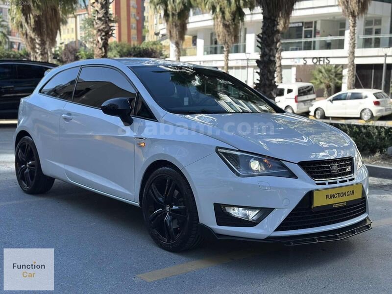 Galeriden Seat Ibiza 1.4 TSI Sport Coupe Cupra 2014 Model İstanbul 61.166 km Beyaz