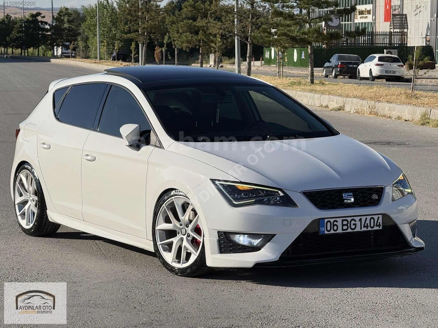Galeriden Seat Leon 1.4 TSI FR 2015 Model Kütahya 173.000 km Beyaz 1