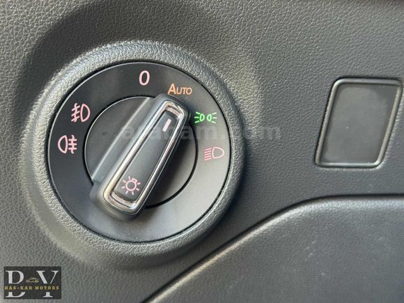 HATASIZ~BOYASIZ~184BİN KM~CAM TAVAN~FR~SEAT SOUND~LED FAR STOP