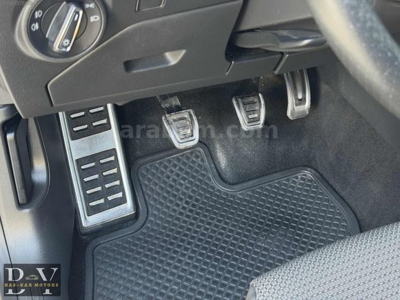 HATASIZ~BOYASIZ~184BİN KM~CAM TAVAN~FR~SEAT SOUND~LED FAR STOP