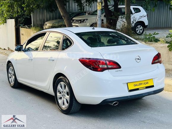GALLERY UÇAR'dan-2020-DEĞİŞENSİZ-OPEL-ASTRA-1.4T-EDİTİONPLUS-140