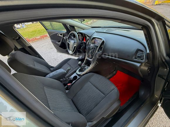 Full Orijinal, Değişensiz, Hasar Kayıtsız, 140 HP, MultiMedia