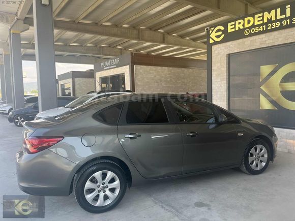 HATASIZ DEĞİŞENSİZ OTOMATİK ASTRA...