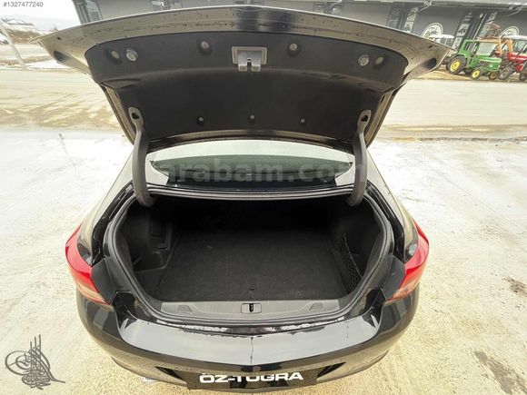 OPEL ASTRA 1.4 TURBO HATASIZ VERGİ LEV. 800 BİN KREDİ İMKANI