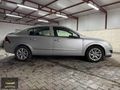 ÖZCAN OTOMOTİV den Bakımlı Aile arabası