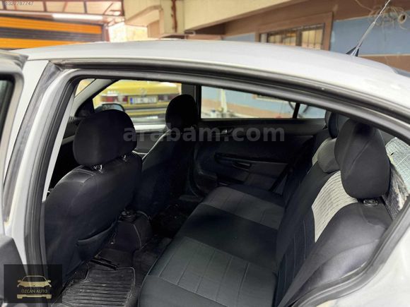 ÖZCAN OTOMOTİV den Bakımlı Aile arabası