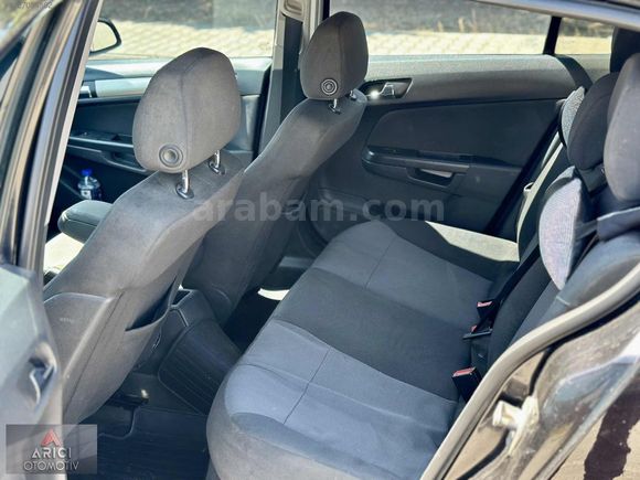 ARICI OTOMOTİV'DEN TEMİZ OPEL ASTRA