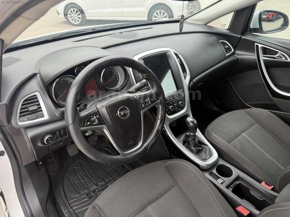 SAİT ŞAHİN'DEN 2011 OPEL ASTRA 1.3 CDTI ENJOY MANUEL