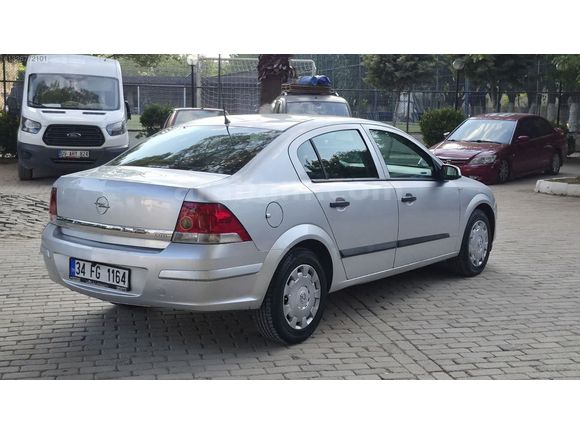 2008 Opel Astra H Sedan