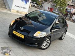 KISMET OTO'dan TOYOTA AURİS 1.4D-4D COMFORT OTOMATİK F1