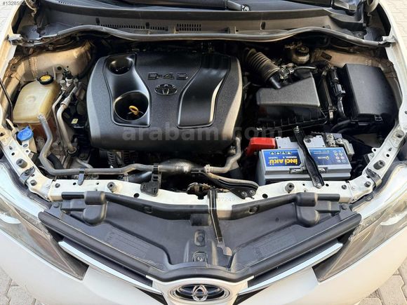 OTOBER 2013 TOYOTA AURİS PREMİUM CAM TAVAN