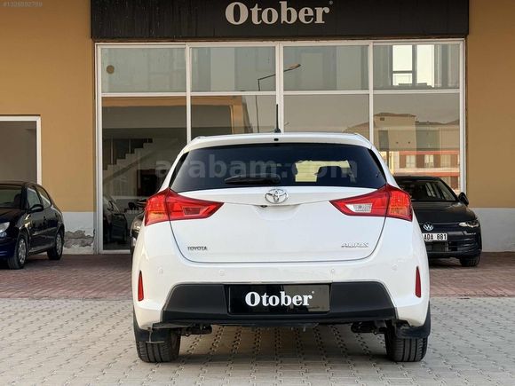 OTOBER 2013 TOYOTA AURİS PREMİUM CAM TAVAN