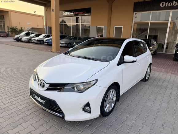 OTOBER 2013 TOYOTA AURİS PREMİUM CAM TAVAN