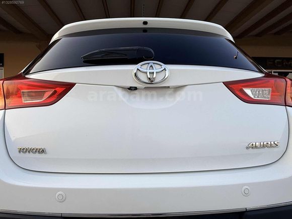 OTOBER 2013 TOYOTA AURİS PREMİUM CAM TAVAN