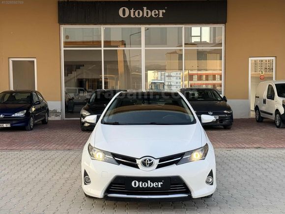 OTOBER 2013 TOYOTA AURİS PREMİUM CAM TAVAN