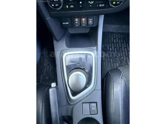 OTOBER 2013 TOYOTA AURİS PREMİUM CAM TAVAN