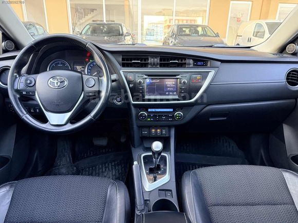 OTOBER 2013 TOYOTA AURİS PREMİUM CAM TAVAN